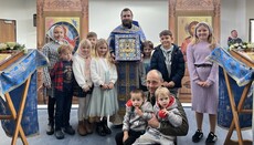 Wundertätige Gottesmutterikone von Kursk besuchte Gemeinde in Cardiff