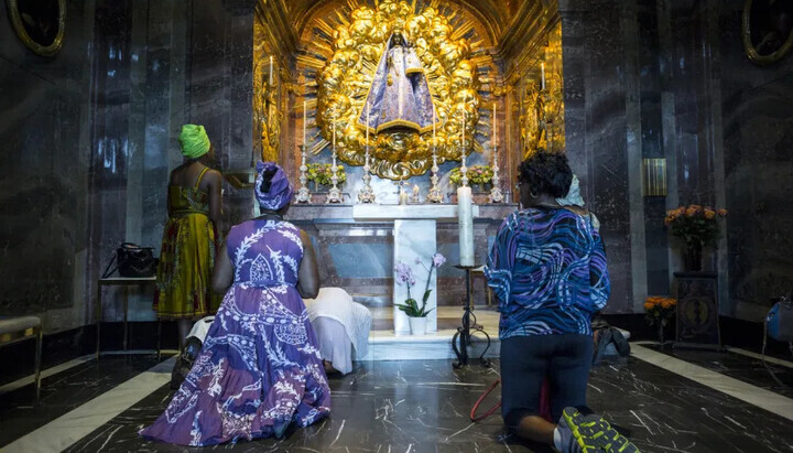 Statue der Madonna in der Schweiz. Foto: Keystone