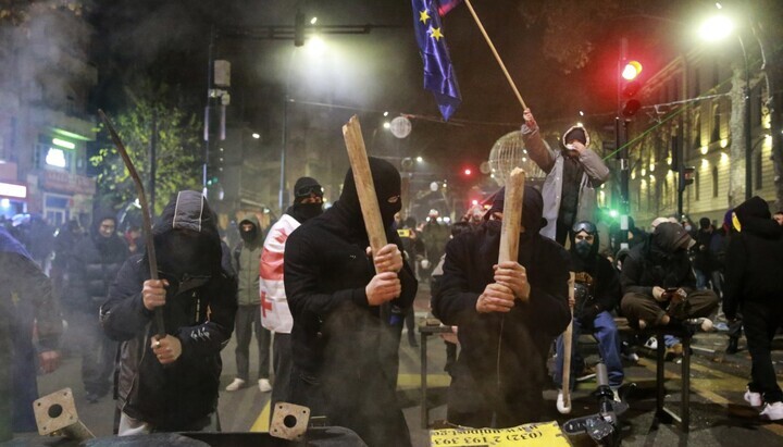 Georgiens Patriarch wendet sich wegen der Proteste an die Nation
