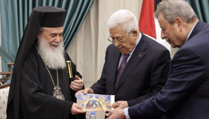 Patriarch Theophilos von Jerusalem und der palästinensische Präsident Mahmoud Abbas. Foto: jerusalem-patriarchat