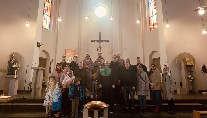 Die Gemeinde der UOK (Ukrainische Orthodoxe Kirche) in Brandenburg. Foto: Facebook 