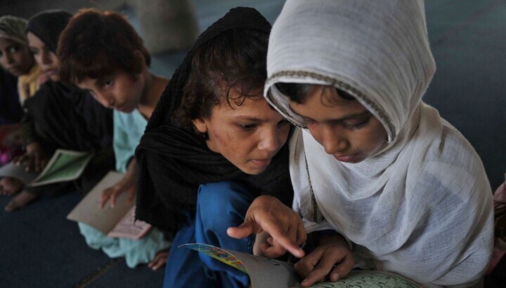 Muslimische Kinder. Foto: AFP/Scanpix