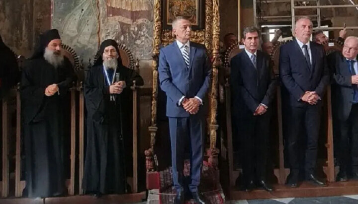 Mönche des Berges Athos kritisieren Gouverneur wegen Vertreibung von Mönchen