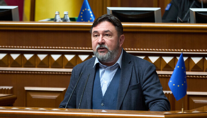 „Wir haben den USA lange erklärt, warum die UOK verboten werden sollte“, erklärte ein ukrainischer Abgeordneter