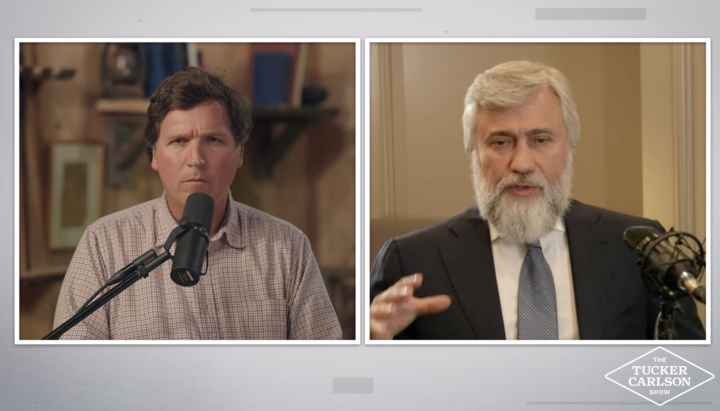 Novinsky an Carlson: Jeden Tag werden in der gesamten Ukraine Kirchen der UOK beschlagnahmt