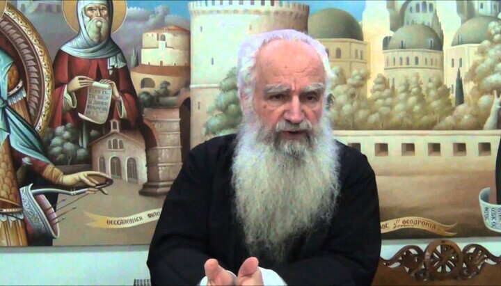 Erzpriester Theodor Zisis. Foto: romfea.gr