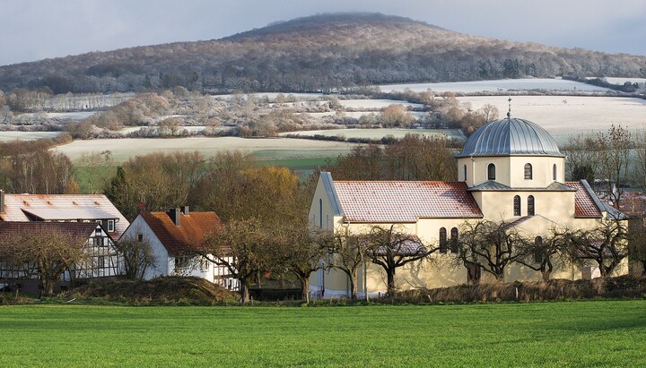 Das Kloster Unterufhausen/Hessen ist eine Tochtergründung der Skite des Heiligen Spyridon in Geilnau an der Lahn und Tagungsort. Foto: Wikipedia