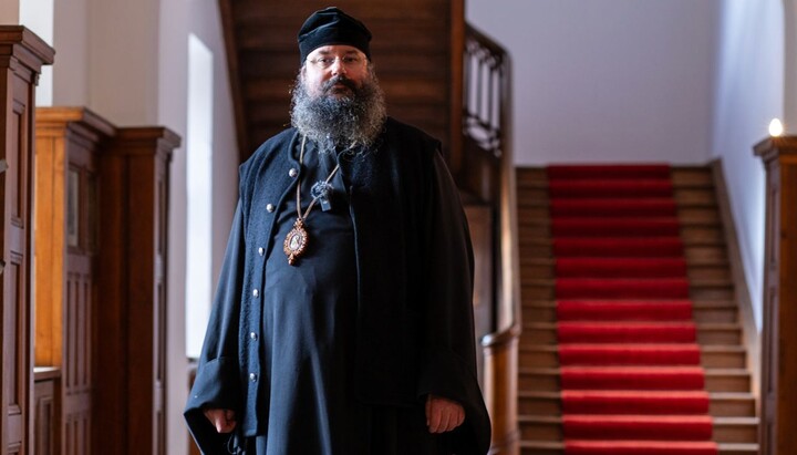 Bischof Hiob an der orthodoxen Konferenz in München. Foto: UOJ