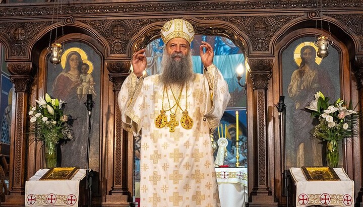 Der Primas der Serbisch-Orthodoxen Kirche legte das Evangelium von der Heilung der Blinden und des Taubstummen aus. Foto: spc.rs