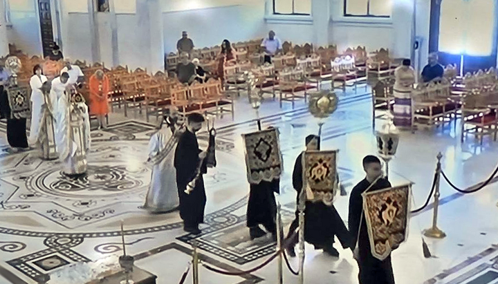 Zur Verteidigung des Tychikus: Leere Kirche in Nikosia – Protest gegen den Erzbischof