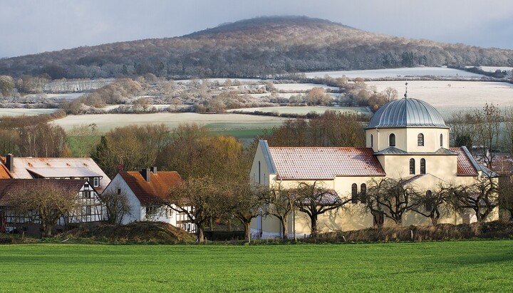 Das Kloster Unterufhausen/Hessen ist eine Tochtergründung der Skite des Heiligen Spyridon in Geilnau an der Lahn und Tagungsort. Foto: Wikipedia