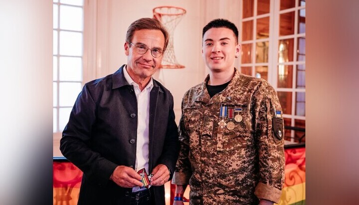 Der schwedische Ministerpräsident und ein homosexueller ukrainischer Soldat. Foto: Instagram Kristersson