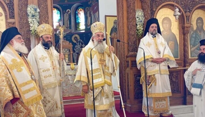Gottesdienst auf Kreta anlässlich des Festtags des Apostels Titus. Im Mittelpunkt: Erzbischof Eugenios von Kreta. Foto: Orthodoxia News Agency.