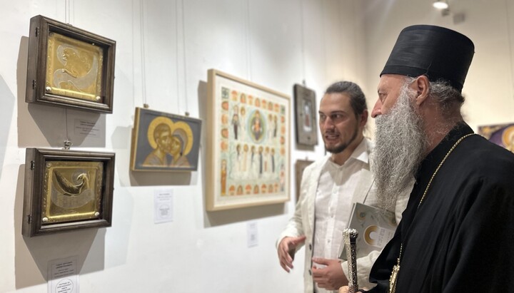 Patriarch Porfirije erinnerte bei der Ausstellungseröffnung an das Wirken des Heiligen Sava, das auch heute noch Maßstab für Christen sei. Foto spc.rs