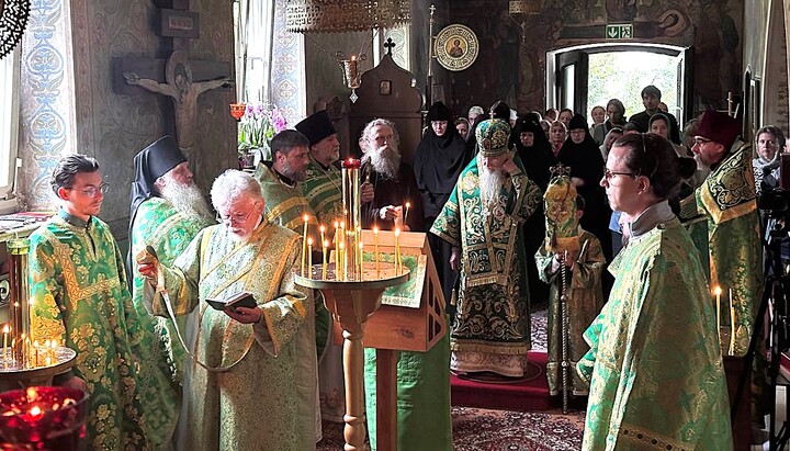 Metropolit Mark zelebrierte die Heilige Liturgie zum Patronatsfest in München. Foto: Der Bote