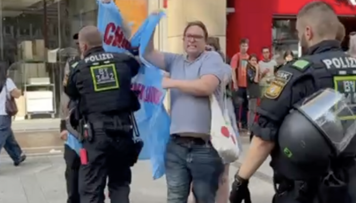 Bei der Pro-Life-Aktion in Köln blieb es nicht ohne Provokationen