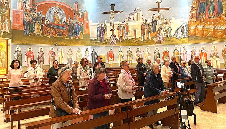 Die antiochenisch-orthodoxe Gemeinde St. Dimitrios in Köln empfing katholische Besucherinnen mit offenen Armen. Foto: Gemeinde