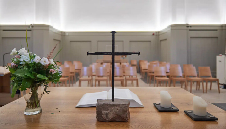 Ein Nagelkreuz in der Garnisonkirche Potsdam. Foto: epd-bild/Christian Ditsch