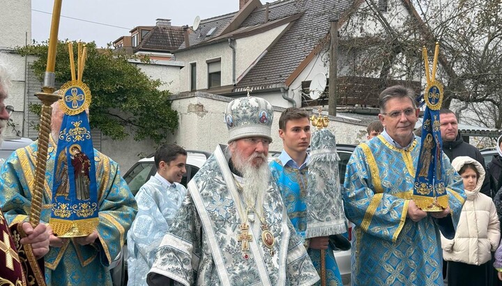 Metropolit Mark während des Gottesdienstes. Foto: Telegram-Kanal des ROKA-Episkopats.