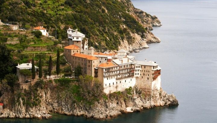 Moni Grigoriou, ein orthodoxes Kloster auf der Halbinsel Athos. Foto: Shutterstock