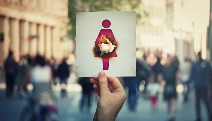 Symbolbild einer Frau. Foto: DiLei