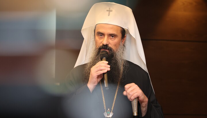 Kinder engagieren sich kreativ für andere: Patriarch Daniil würdigte die Aktion zugunsten kranker Altersgenossen. Foto: Patriarchat
