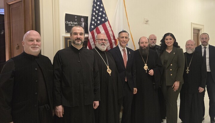 Treffen mit einem Kongressabgeordneten. Foto: UOJ in den USA.