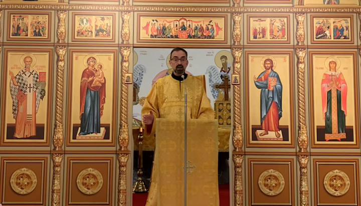 Diakon Igor Willimowski predigte in Krefeld über die Taten des Großmärtyrers Georg. Foto: Screenshot YouTube