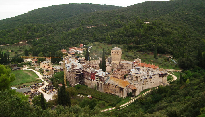 Abt Methodius vom serbisch-orthodoxen Kloster Hilandar besucht mehrere Gemeinden in Deutschland. Foto: Wikipedia