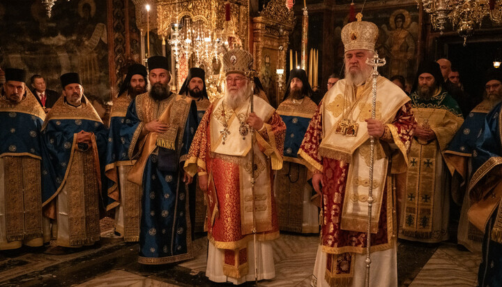 Zur Tempelslava im Kloster Hilandar zelebrierten Bischof Kirillo und Metropolit Nektarios. Foto: Kloster