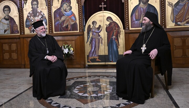 Abt Methodius (r.) und Metropolit Grigorije im geistlichen Gespräch in Berlin. Foto: Eparchie