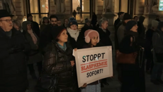 Gekreuzigter Frosch löste Protest vor Wiener Künstlerhaus aus