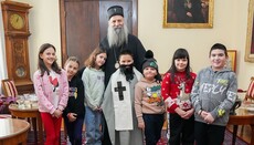 Patriarch Porfirije empfing Kindergruppe aus Novi Kozarac in Belgrad