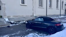 St. Gallen: Autofahrer krachte auf der Flucht gegen Kirchenmauer