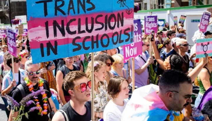 Großbritannien: Geschlechtswechsel ab vier ohne Zustimmung der Eltern erlaubt