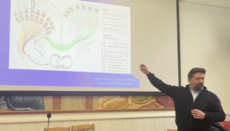 Seminar in Krefeld: Digitale Welt fordert Familien heraus