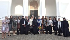 Kirchenzentrum München: Frauen im Dienst der Kirche und der Schönheit