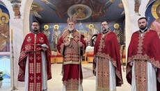 Kreuzverehrung in Düsseldorf: Metropolit Grigorije rief zur Selbsthingabe auf