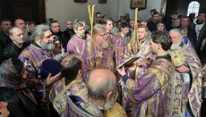 Erzbischof Tichon gedachte am Sonntag des verstorbenen Patriarchen Ilia