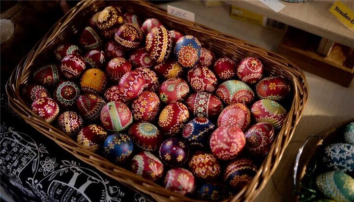 Deutsche Tierschützer sprechen sich gegen Weihe von Eier sowie Fleisch aus