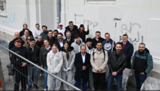 Interreligiöse Aktion gegen Vandalismus: Graffiti an Kirche in Wien entfernt