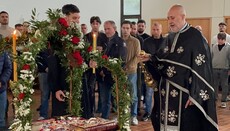 Μεγάλη Παρασκευή στο Λούντβιχσμπουργκ: Λιτανεία της εικόνας του Επιταφίου