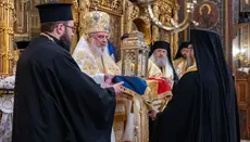 Patriarch Daniel empfing Heiliges Licht aus Jerusalem und betonte seinen Segen