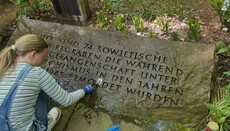 In Köln reinigte orthodoxe Jugend sowjetische Kriegsgräber