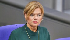Bundestagspräsidentin Klöckner kritisierte politische Positionierungen der Kirchen