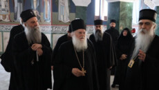 Abt Ephraim besuchte Kirchen und Klöster der serbischen Diözese Bačka