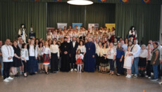 Rumänisch-orthodoxe Gemeinde feierte Tradition und Glauben in Vöcklabruck