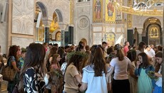 Tausende Gläubige feierten das Dreifaltigkeitsfest in Belgrad