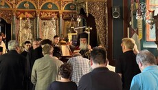 Patriarch Theophilos III. von Jerusalem befindet sich in Athen