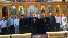 Metropolit Isaak weihte Diakon Alexius Kadar in Mannheim zum Priester